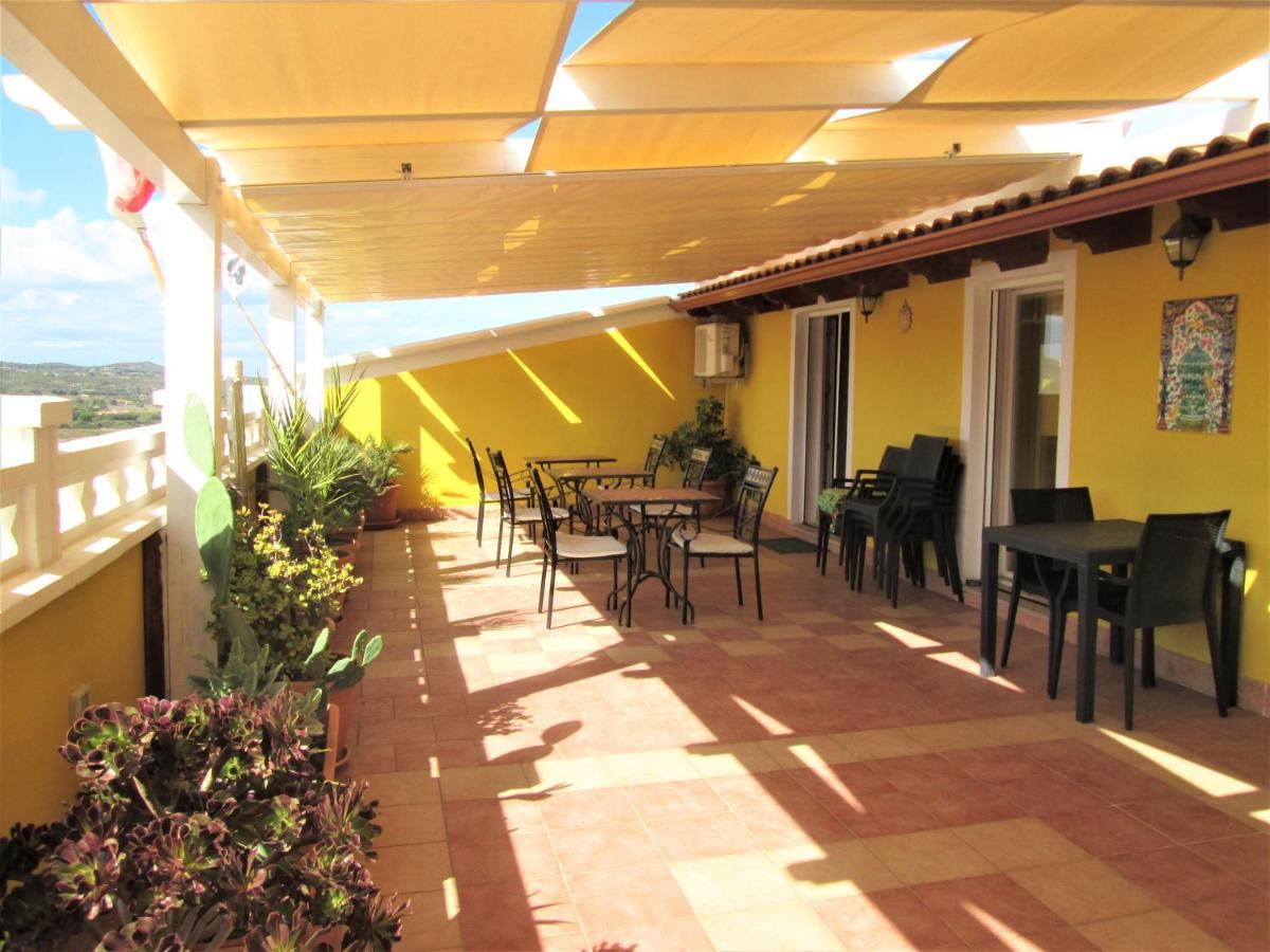 B&B Le Terrazze Isola Di S. Antioco SantʼAntìoco Εξωτερικό φωτογραφία