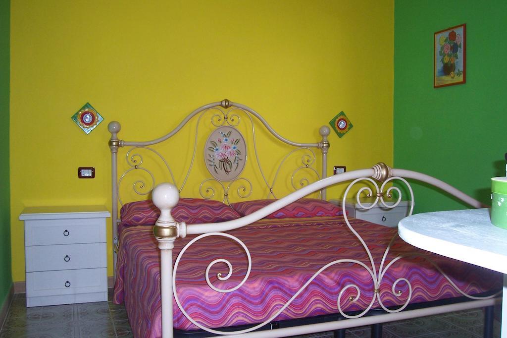 B&B Le Terrazze Isola Di S. Antioco SantʼAntìoco Εξωτερικό φωτογραφία